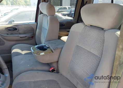 2003 Ford F-150 Lariat/Xlt from USA, damaged, VIN 1FTRW07L03KA17251